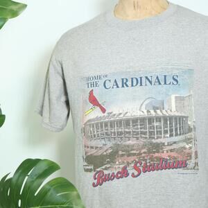 Vintage 00s St. Louis Cardinals Busch Stadium T-Shirt